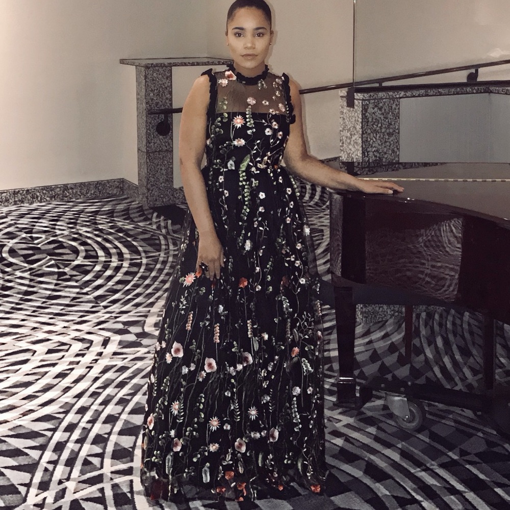 Dress - Picture 1 of 1